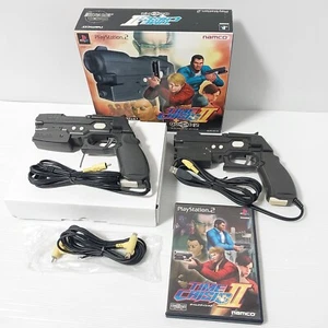 PS2 TIME CRISIS 2 + 2 GUNCON2 + 1 cavo gioco giapponese NTSC-J CRT solo testato - Foto 1 di 12