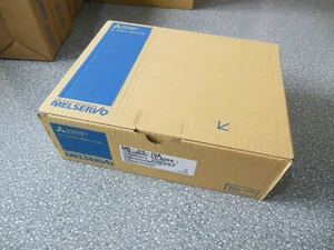 Mitsubishi MR-J2S-70A Servo Drive New In Box MRJ2S70A PLC - Picture 1 of 3