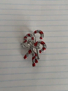 Vintage Christmas Candy Canes Brooch Pin - Picture 1 of 2