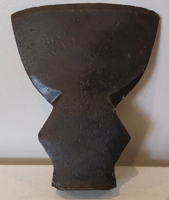 Antique Hewing Axe (Small And Clean) 2lb 10oz - Image 1 of 4