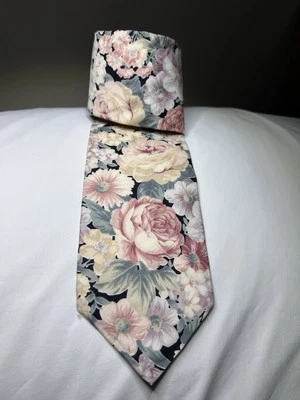 Vintage J T Beckett Silk Blend Neck Tie ~ Pastel Flowers Roses ~ USA - Image 1 of 4