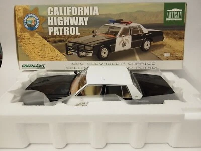 Greenlight Chevrolet Caprice California Highway Patrol Police 1989 1/18 19108 - Immagine 1 di 3