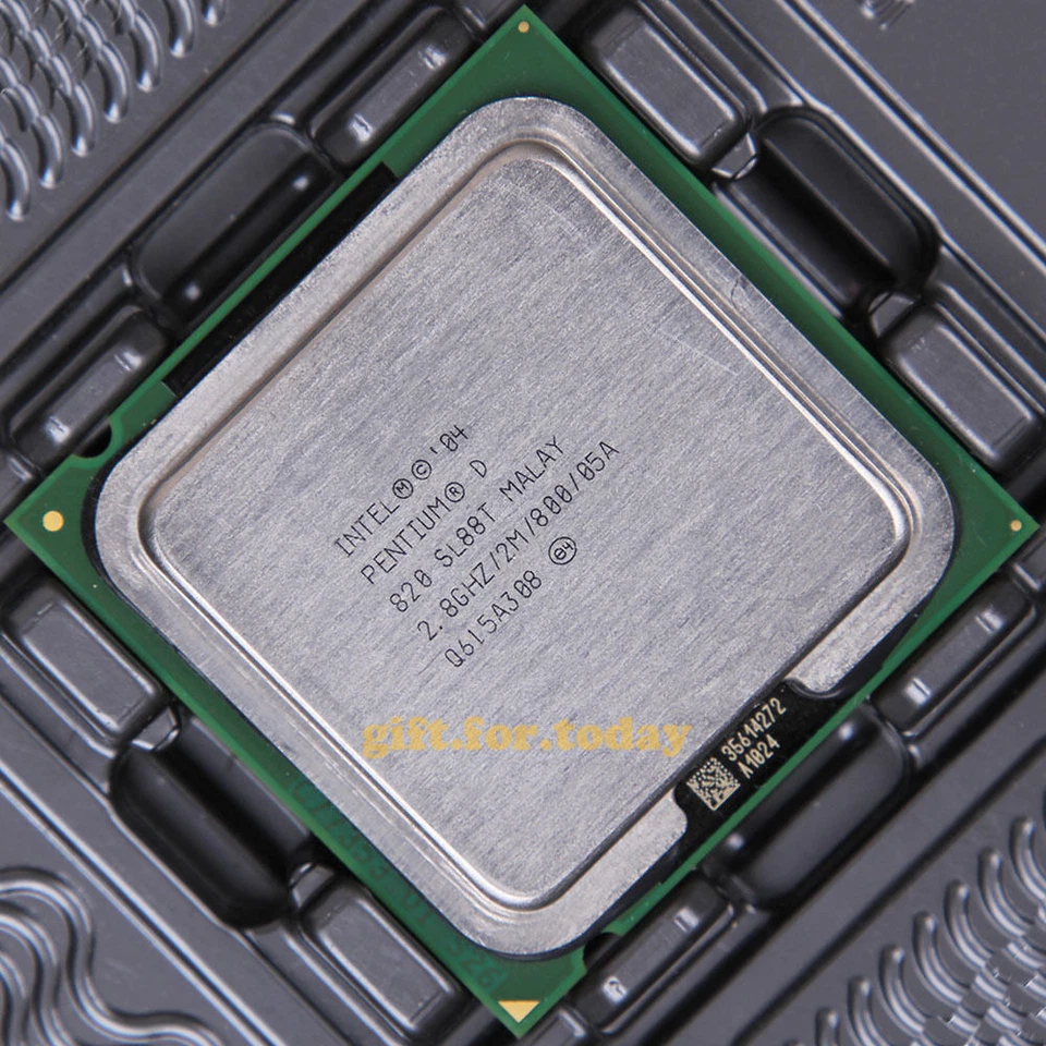 Original Intel Pentium D 820 2.8 GHz Dual-Core LGA 775 Processor CPU - Image 1 of 1