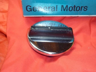 Nuevo de Lote Antiguo Chevrolet Cromo Gas Tapa de Combustible GMC Blazer Jimmy Suburban Truck 1976 77 78 Foto 1 de 4