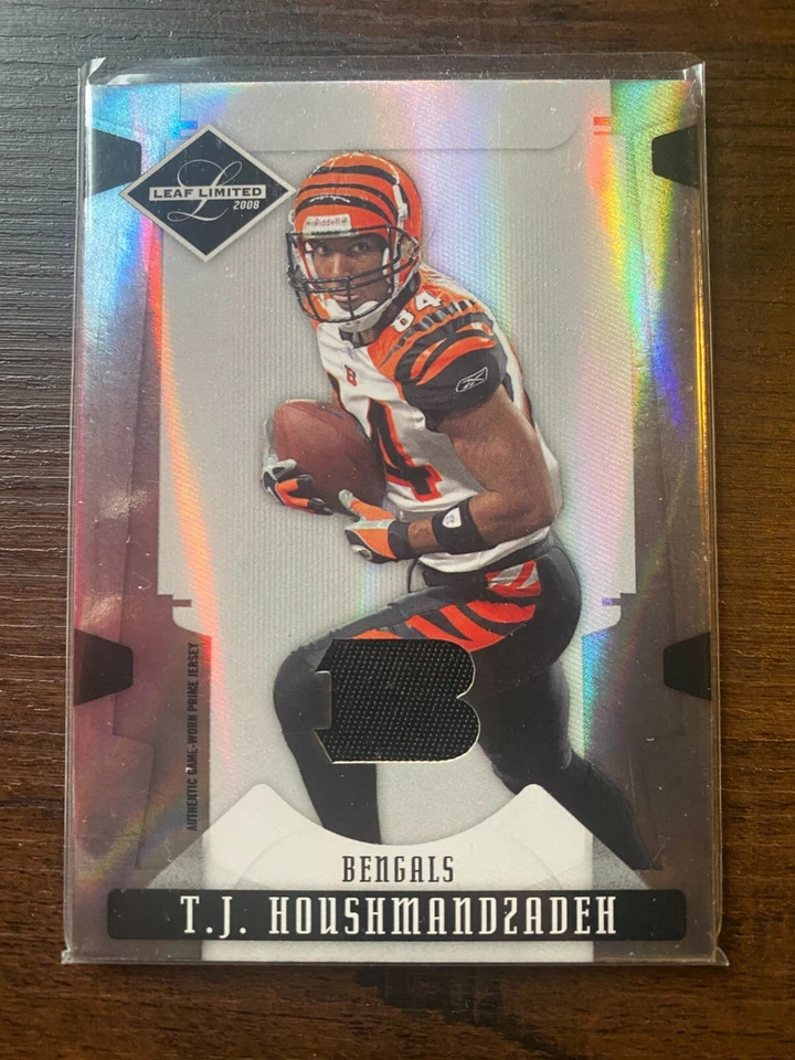 A76,909 - 2008 Leaf Limited Threads Prime Team Jersey #22 T.J. Houshmandzadeh/25 - Image 1 of 1