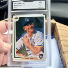 1991 Upper Deck #344 Robin Yount  Milwaukee Brewers. GMA 9