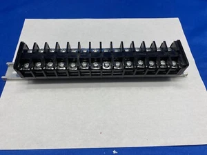 Chint din rail terminals TD-30 with 14 terminals - Picture 1 of 3