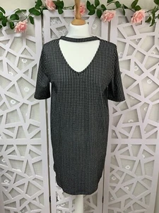 River Island Dress Size 12 Choker Short Sleeve - Picture 1 of 2