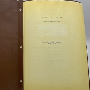 Neiman Marcus Gift Galeries 1957-1958 Employee Book Education Vintage Rare - Picture 1 of 5