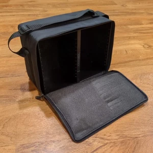 Case Logic CD Carry Bag Black w/ Strap (holds 26 total - 22 single/4 double) - Picture 1 of 4