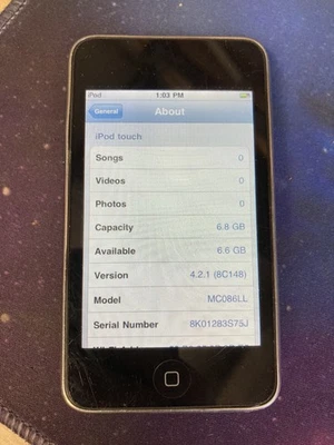 iPod Touch 3 8GB устройство только MC086LL - Изображение 1 из 3