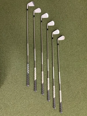 Srixon ZX5 MKII Eisen Set (5–PW) – Aerotech Steelfiber i95 Regular Graphite - Bild 1 von 4