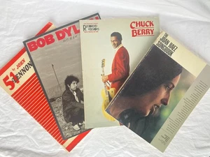 4 Gitarren-Songbooks: Lennon & McCartney, Joan Baez, Bob Dylan, Chuck Berry - Bild 1 von 13