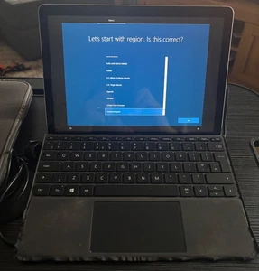 Microsoft Surface Go  128GB 8GB Intel Pentium 4415Y Laptop Windows 10  - Picture 1 of 3