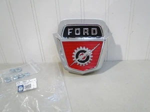Camión Ford F-100 F-250 F-350 1957-1958 nuevo capó cromado adorno/emblema... ¡bonito! - Imagen 1 de 7