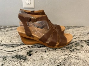 Dansko Trudy Tan Waxy Calf Leather Comfort Sandals Heels Shoes 41 10.5 11 - Picture 1 of 9