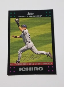 ICHIRO 2007 TOPPS BASEBALL CARD #313 SEATTLE MARINERS - Picture 1 of 2
