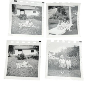 Quadri vintage bianco e nero bambina ragazzo bambini che giocano fuori 4 foto CARINE - Foto 1 di 10