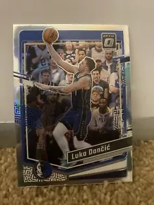 2023-24 Donruss Optic Holo Silver Prizm SP #67 Luka Doncic Dallas Mavericks - Foto 1 di 2
