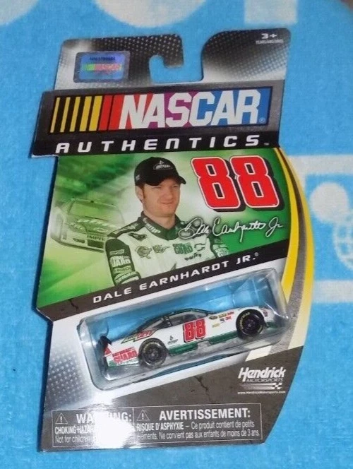 DALE GAINHARDT JR 1:64 AMP (NA) - Imagem 1 de 1