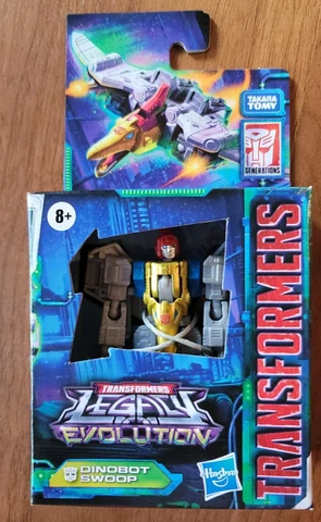 Transformers Legacy Evolution Core Class Swoop In Hand Cover