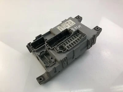 Y3101 FORD Fuse Box 00518762470 - Image 1 of 4