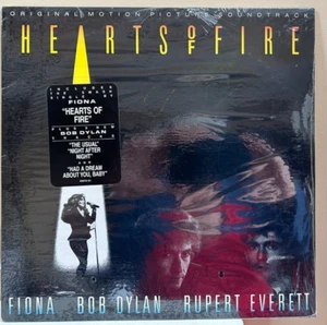 VERSIEGELTE KANADA VINYL-LP MIT HYPE BOB DYLAN HEARTS OF FIRE + FIONA RUPERT EVERETT - Bild 1 von 2