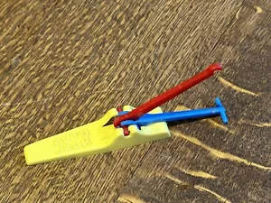 1950's Vintage Renwal 110 Auto Jack Yellow - Picture 1 of 3