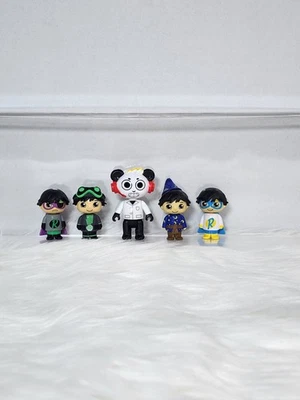 Ryan's World Mustery Bag Figure Lot Of 5 Wizard Ghost Hunter Super Hero Villian - Imagem 1 de 2