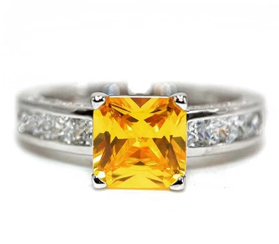 Anillo de plata de ley 925 con zafiro amarillo y topacio tratado de 3 quilates talla 9   Foto 1 de 4