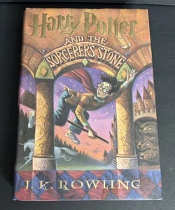 Harry Potter and the Sorcerers Stone BCE 1st American Edition JK Rowling *READ - Picture 1 of 13