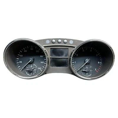 Cuadro de instrumentos velocímetro Mercedes Benz R350 3,5 L 2007 OEM 2515408047 Foto 1 de 4