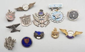 WWII - Lotto spille esercito sterling guerra Vietnam, marina, USAF AWS, 20 anni nell'esercito - Foto 1 di 5