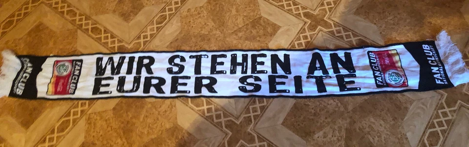 Schal Fanclub Nationalmannschaft - Deutschland - DFB - Bild 1 von 1