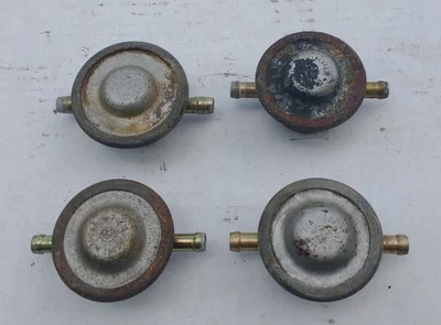 Bmw E24 Fuel Line Dampers 635csi 735i 535i E28 E23 #13311713470 - Image 1 of 4