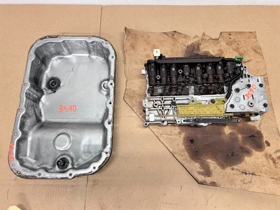 11-15 JUEGO DE CUBIERTA DE CUERPO DE VÁLVULA DE TRANSMISIÓN AUTOMÁTICA CADILLAC CTS CUPÉ OEM LOTE3590 Foto 1 de 4