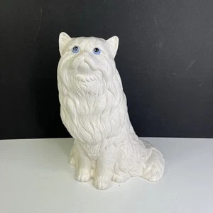 Vintage weiße Keramik Katze Katze Statue groß 12" blaue Augen lange Haare - DHM 1996 - Bild 1 von 10