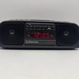 Emerson Digital Clock Radio Alarm AM/FM, Model AK2747, Stereo Sounds good - Picture 1 of 9