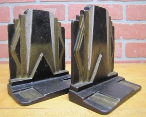 Art Deco SKYSCRAPER Stylized Geometric Cast Iron Pair Bookends Decorative Arts - Picture 1 of 12