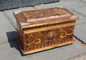 (1251) early possibly napoleonic straw work box (Pick up / post worldwide) - Picture 1 of 10