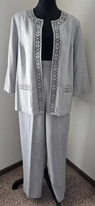 NWT Alfred Dunner Womens Top Size 16 and Pants Size 14 Silver Gray Embellished - Picture 1 of 20