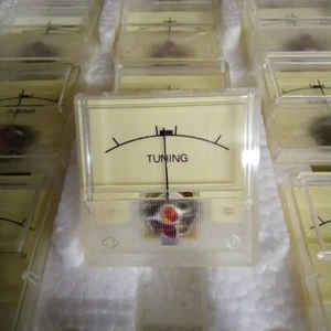 STRUMENTINO A ZERO CENTRALE 40x40 mm - Foto 1 di 3