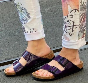 BIRKENSTOCK Arizona 1023387 Plum Purple Birko-Flor Lack schmale Weite Dame