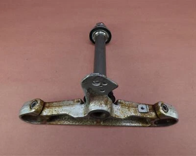 Vástago de abrazadera inferior triple árbol Honda VTX1300S 2003-2008 Foto 1 de 4