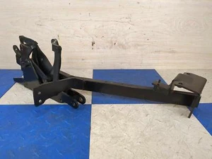 Conjunto de soporte de protección trasero derecho Ferrari 360 430 Spider OEM 66457500 30 k - Imagen 1 de 10