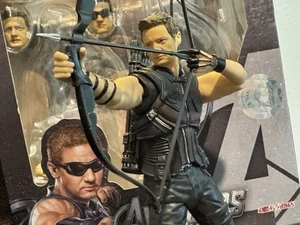 Bandai S.H. Figura de acción usada Figuarts Hawkeye Avengers 2012 - Imagen 1 de 7