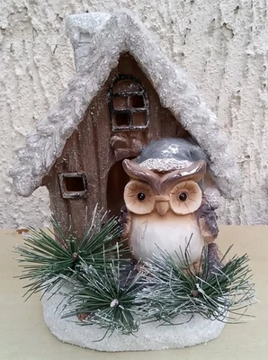 LED-Weihnachtshaus mit Eule Weihnachtsdeko Haus Beleuchtet Deko - Bild 1 von 4