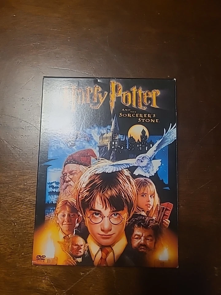 Harry Potter and the Sorcerer’s Stone Special Widescreen - Image 1 of 4