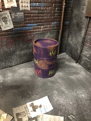 1:12 Scale Rusted Joker Barrel Prop Diorama Action Figure Photography DC Batman - Image 1 of 2