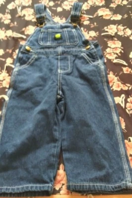 Нагрудники с карманами 2T John Deere - Изображение 1 из 4